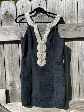lilly pulitzer black and gold dress White And for Sale up to 90% Off: Poshmark Color:aqua/ivory/silver this product’s color may ACNE STUDIOS 40 Nostalgic Posts That